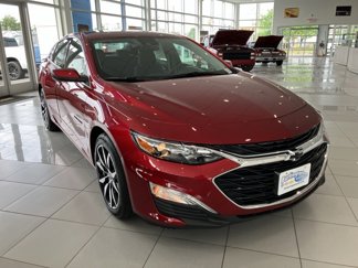 New 2025 Chevrolet Malibu RS image 1