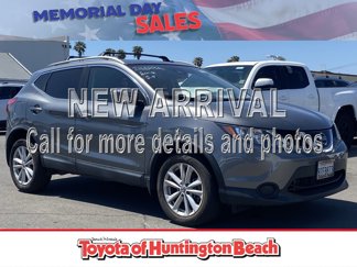 Used 2019 Nissan Rogue Sport SV image 1
