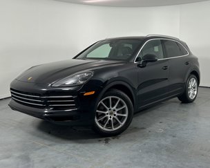 Used 2020 Porsche Cayenne S image 1