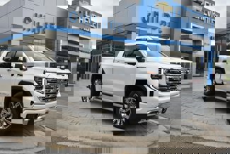 New 2024 GMC Sierra 1500 Denali w/ Denali Reserve Package image 1