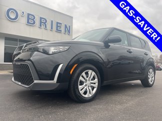 Used 2023 Kia Soul LX image 1