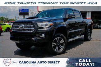 Used 2016 Toyota Tacoma TRD Sport image 1