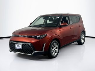 Used 2023 Kia Soul LX w/ LX Technology Package image 1