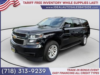 Used 2017 Chevrolet Suburban LT image 1
