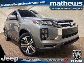 Used 2024 Mitsubishi Outlander Sport SE image 1