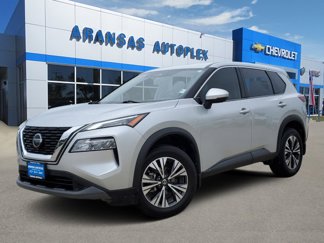 Used 2021 Nissan Rogue SV image 1