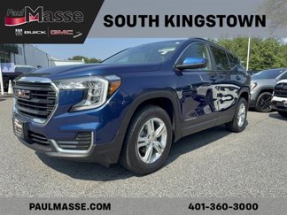 Used 2022 GMC Terrain SLE w/ Driver Convenience Package image 1
