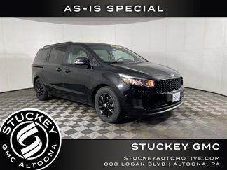 Used 2017 Kia Sedona LX w/ LX Essentials Premium Package image 1