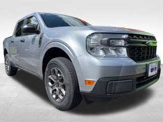 Used 2023 Ford Maverick XLT image 1