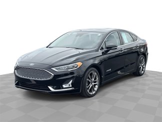Used 2019 Ford Fusion Titanium image 1