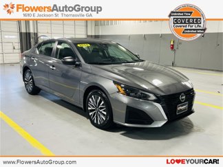 Used 2024 Nissan Altima 2.5 SV image 1