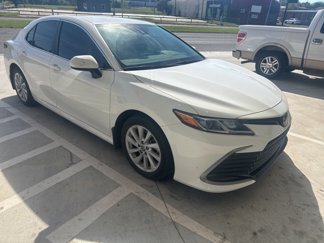 Used 2022 Toyota Camry LE video 1