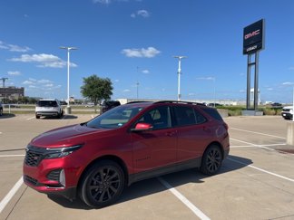 Used 2024 Chevrolet Equinox RS image 1