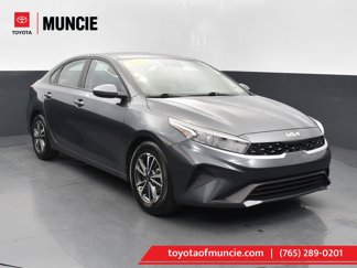 Used 2023 Kia Forte LXS image 1