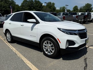 Certified 2022 Chevrolet Equinox LT image 1
