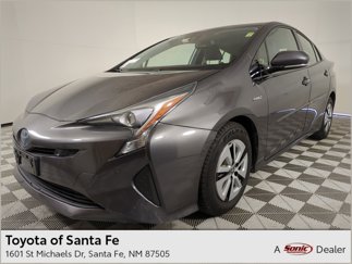 Used 2018 Toyota Prius Four image 1