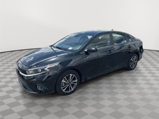 Used 2024 Kia Forte LXS image 1