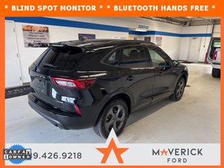 Used 2024 Ford Escape ST-Line image 1