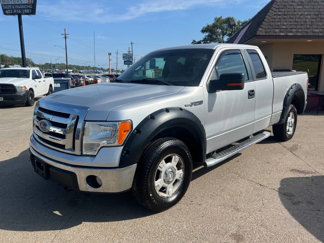 Used 2010 Ford F150 XLT image 1