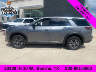 Used 2024 Nissan Pathfinder S image 1
