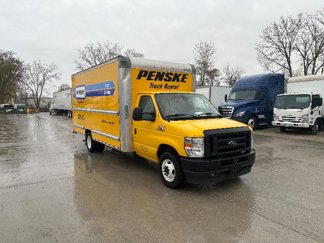 Used 2022 Ford E-350 and Econoline 350 Super Duty image 1