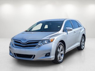 Used 2013 Toyota Venza XLE image 1