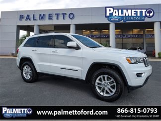 Used 2017 Jeep Grand Cherokee Laredo w/ Quick Order Package 2BE image 1