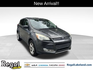 Used 2016 Ford Escape SE image 1