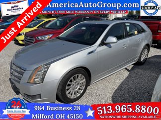 Used 2010 Cadillac CTS Luxury image 1