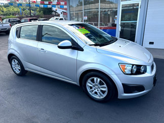 Used 2015 Chevrolet Sonic LT image 1