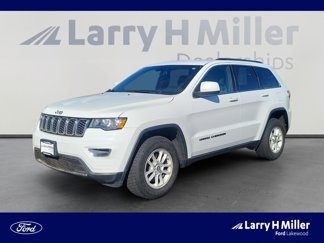 Used 2018 Jeep Grand Cherokee Laredo image 1