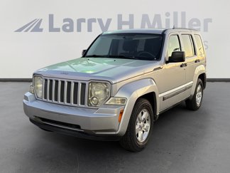 Used 2012 Jeep Liberty Sport image 1