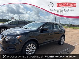 Used 2021 Nissan Rogue Sport S image 1