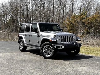 Used 2019 Jeep Wrangler Unlimited Sahara image 1