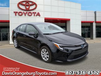 Used 2024 Toyota Corolla LE image 1