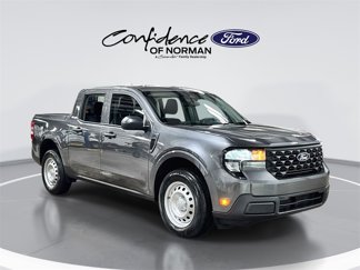 New 2025 Ford Maverick XL image 1