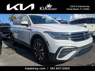 Used 2022 Volkswagen Tiguan S image 1