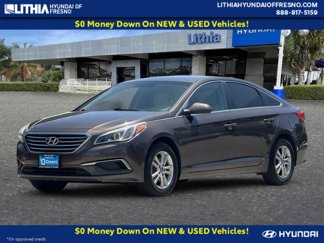 Used 2017 Hyundai Sonata SE image 1