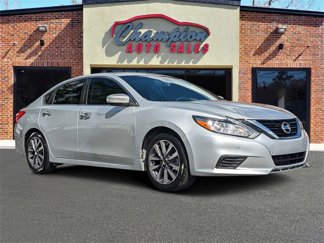 Used 2017 Nissan Altima 2.5 SL w/ Moonroof Package image 1