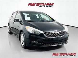 Used 2016 Kia Forte LX image 1