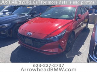 Used 2023 Hyundai Elantra SEL image 1