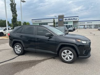 Used 2019 Toyota RAV4 LE image 1
