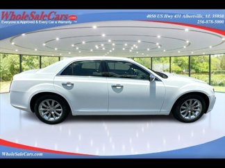 Used 2011 Chrysler 300 Limited image 1