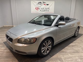 Used 2010 Volvo C70 T5 image 1