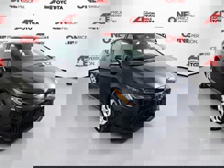 Certified 2022 Toyota Corolla LE image 1