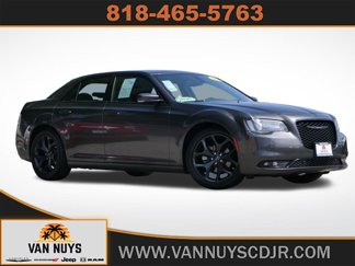 Used 2022 Chrysler 300 S image 1