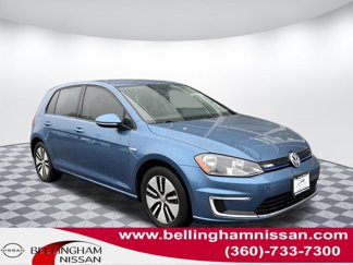 Used 2016 Volkswagen e-Golf SE w/ DC Fast Charging Package image 1