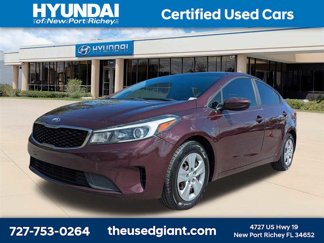 Used 2017 Kia Forte LX image 1