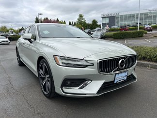 Used 2019 Volvo S60 T5 Inscription image 1