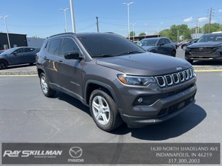Used 2024 Jeep Compass Latitude image 1